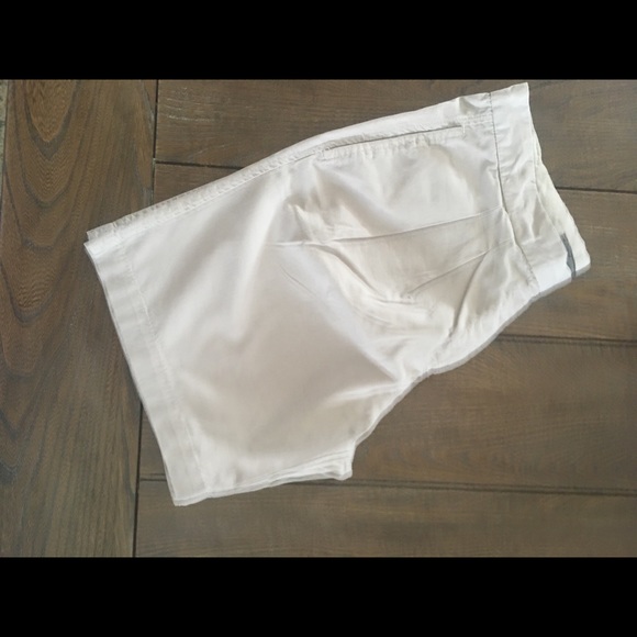 Zara women’s shorts - Picture 3 of 6